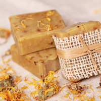 Nechtíkové mydlo s kozím mliekom Nechtíkové mydlo s kozím mliekom