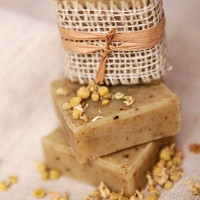 Harmančekový pevný šampón Harmančekový pevný šampón