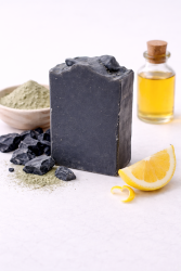 Mydlo s akt�vnym uhl�m a zelen�m �lom - Jemn� citr�nov�